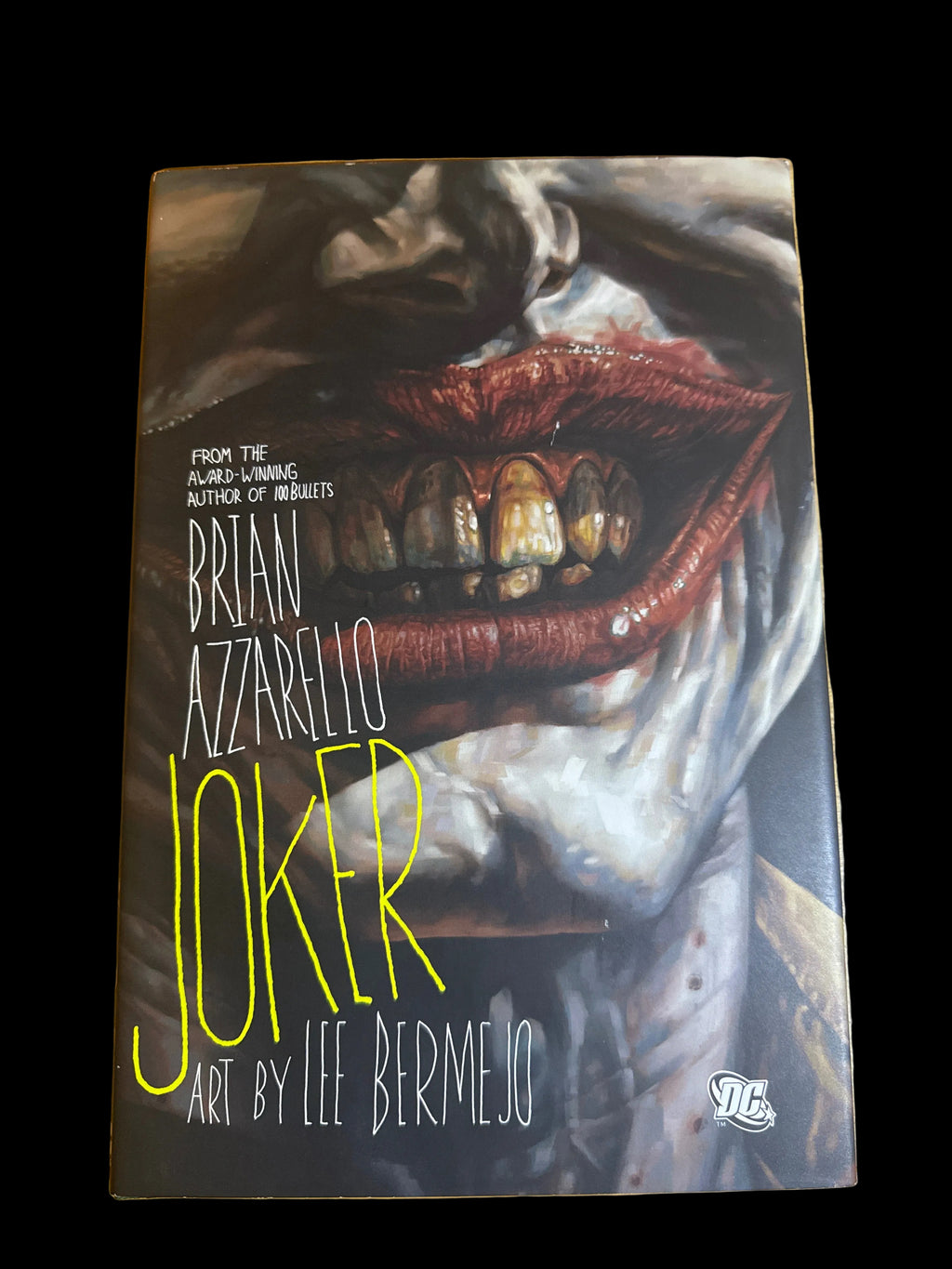 Joker by Brian Azzarello & Lee Bermejo - 2008 Hardcover